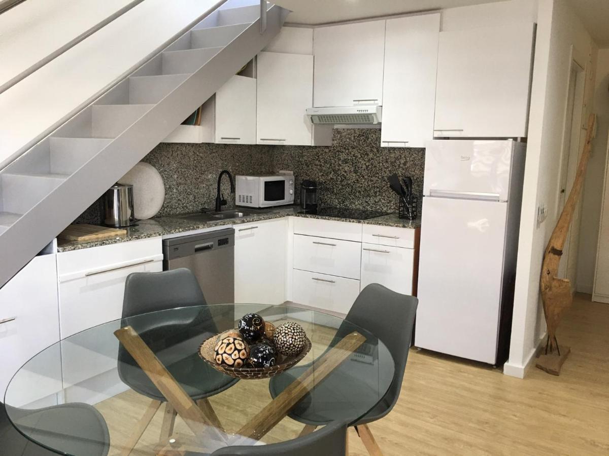 Superbe Appartement Avec Solarium Et Piscine Communautaire Rosas Exterior foto