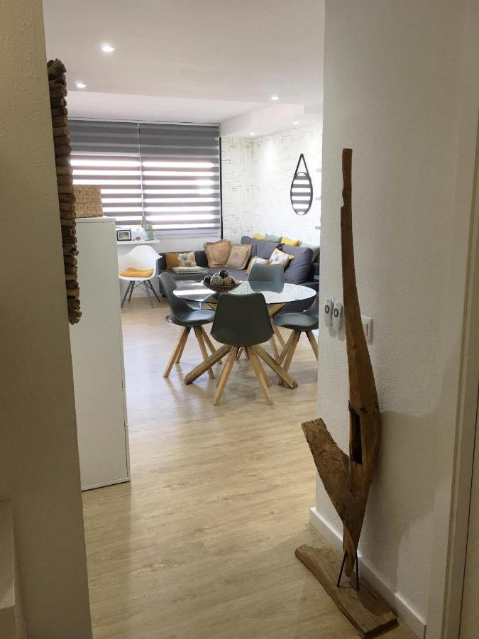 Superbe Appartement Avec Solarium Et Piscine Communautaire Rosas Exterior foto